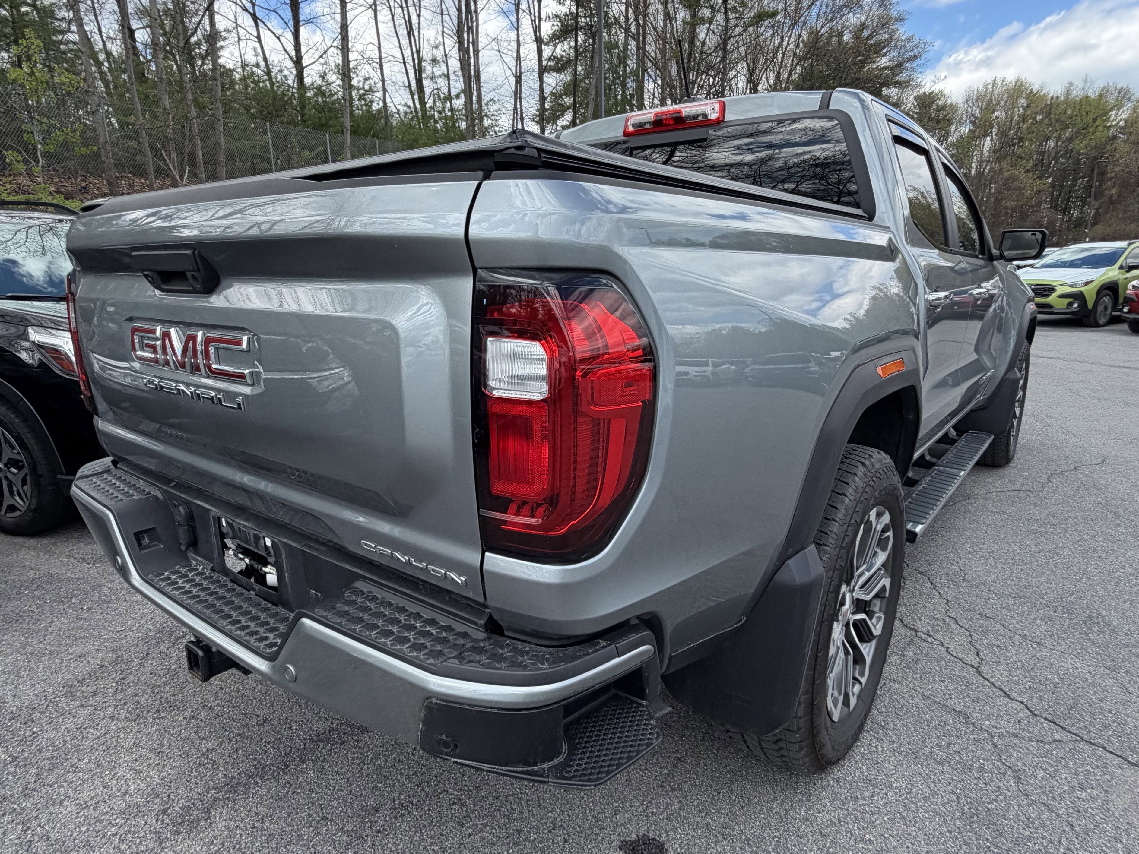 2025 GMC Canyon Denali
