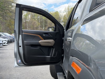 2025 GMC Canyon Denali