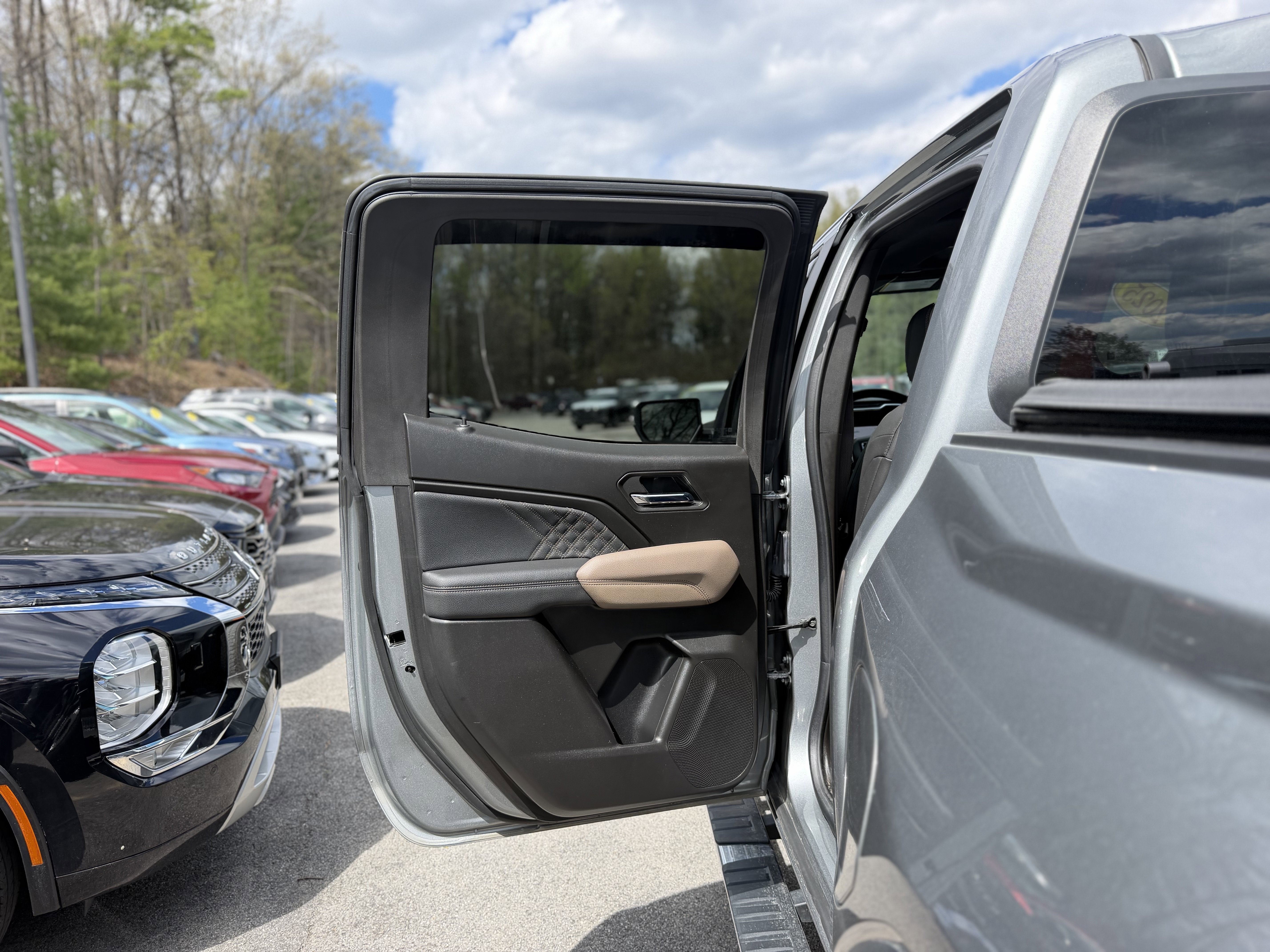 2025 GMC Canyon Denali