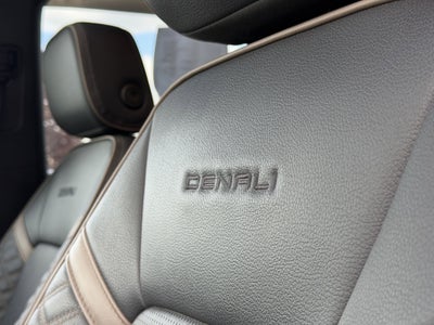 2025 GMC Canyon Denali