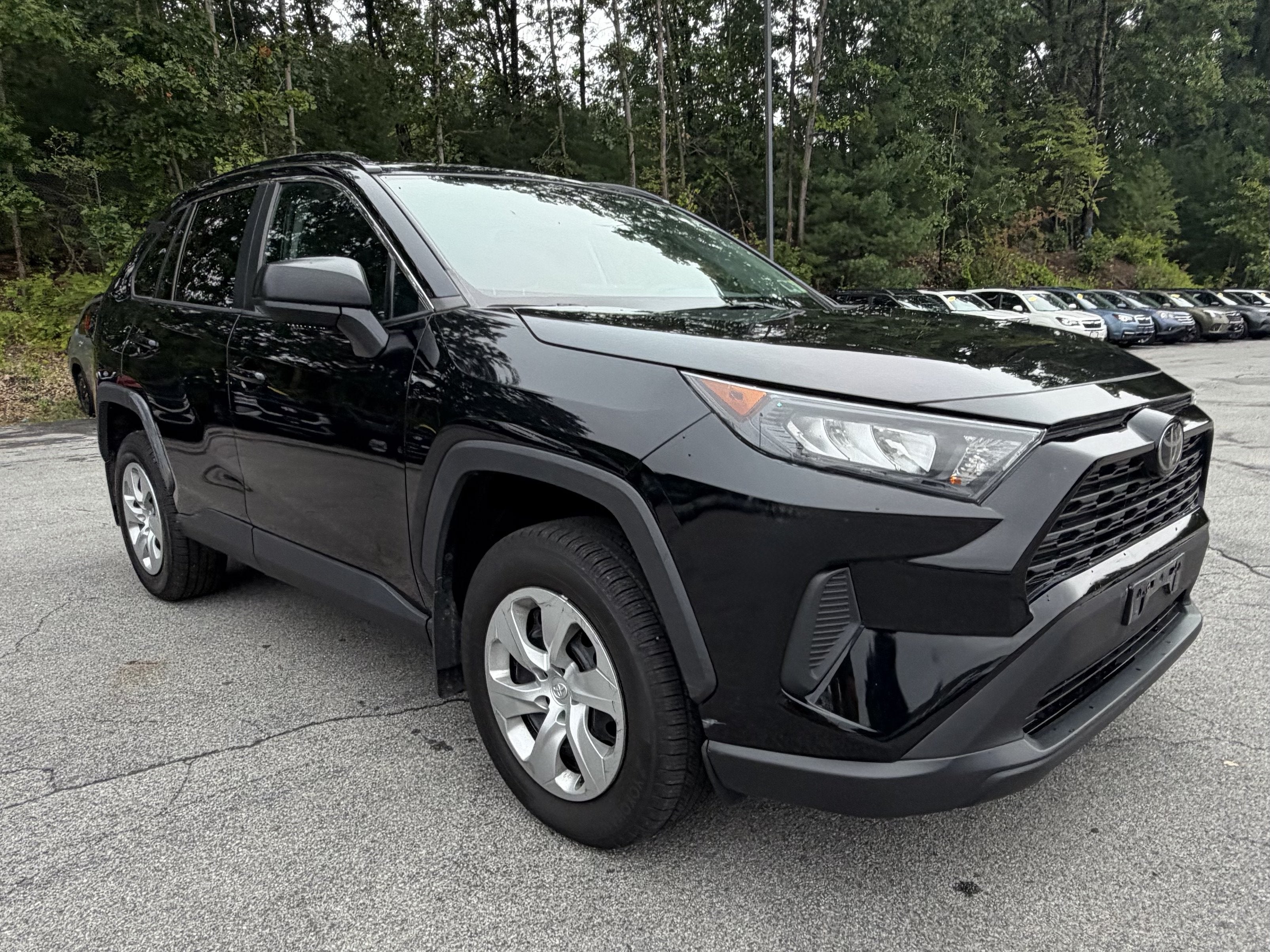 2020 Toyota RAV4 LE