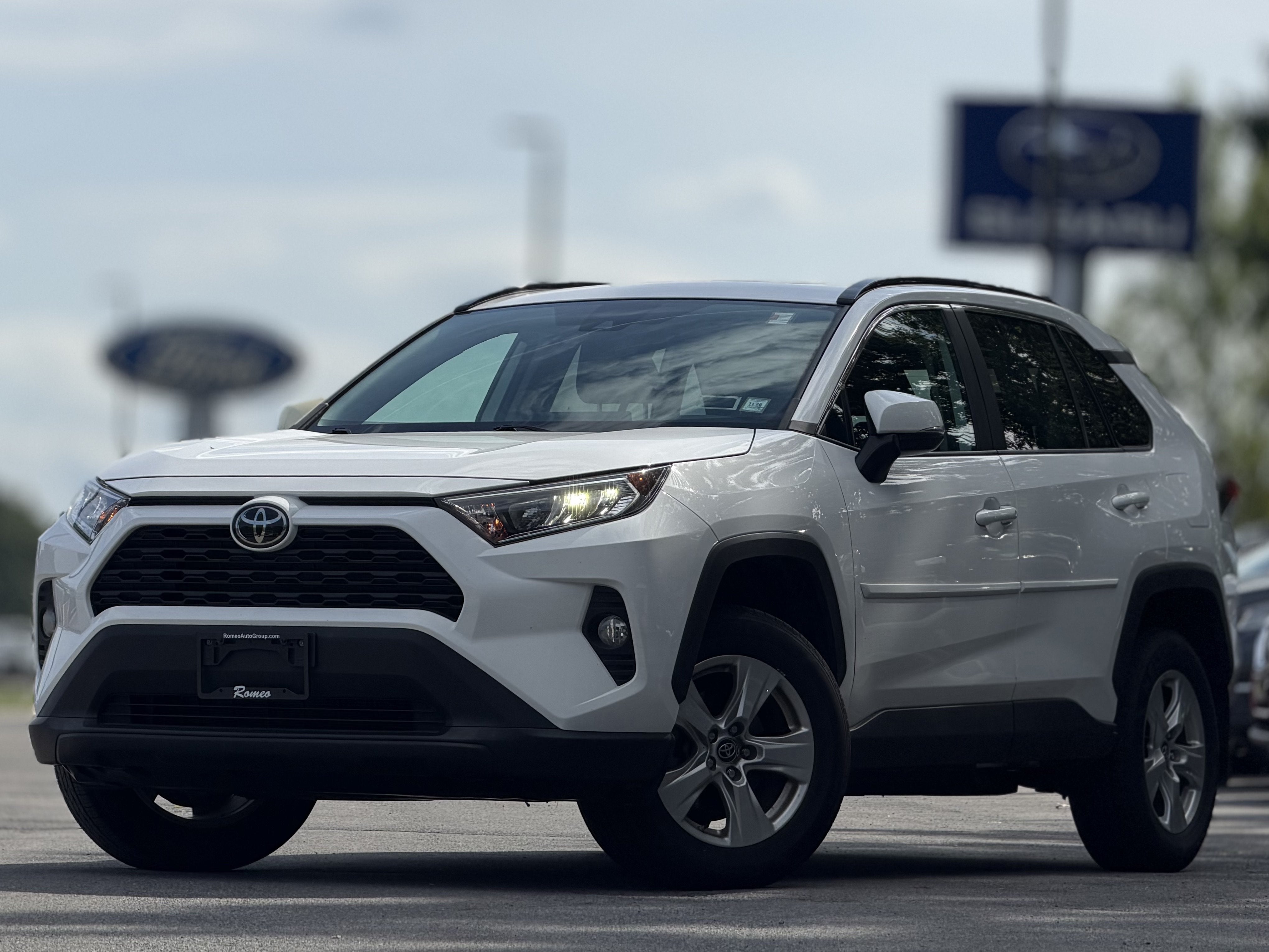 2019 Toyota RAV4 XLE