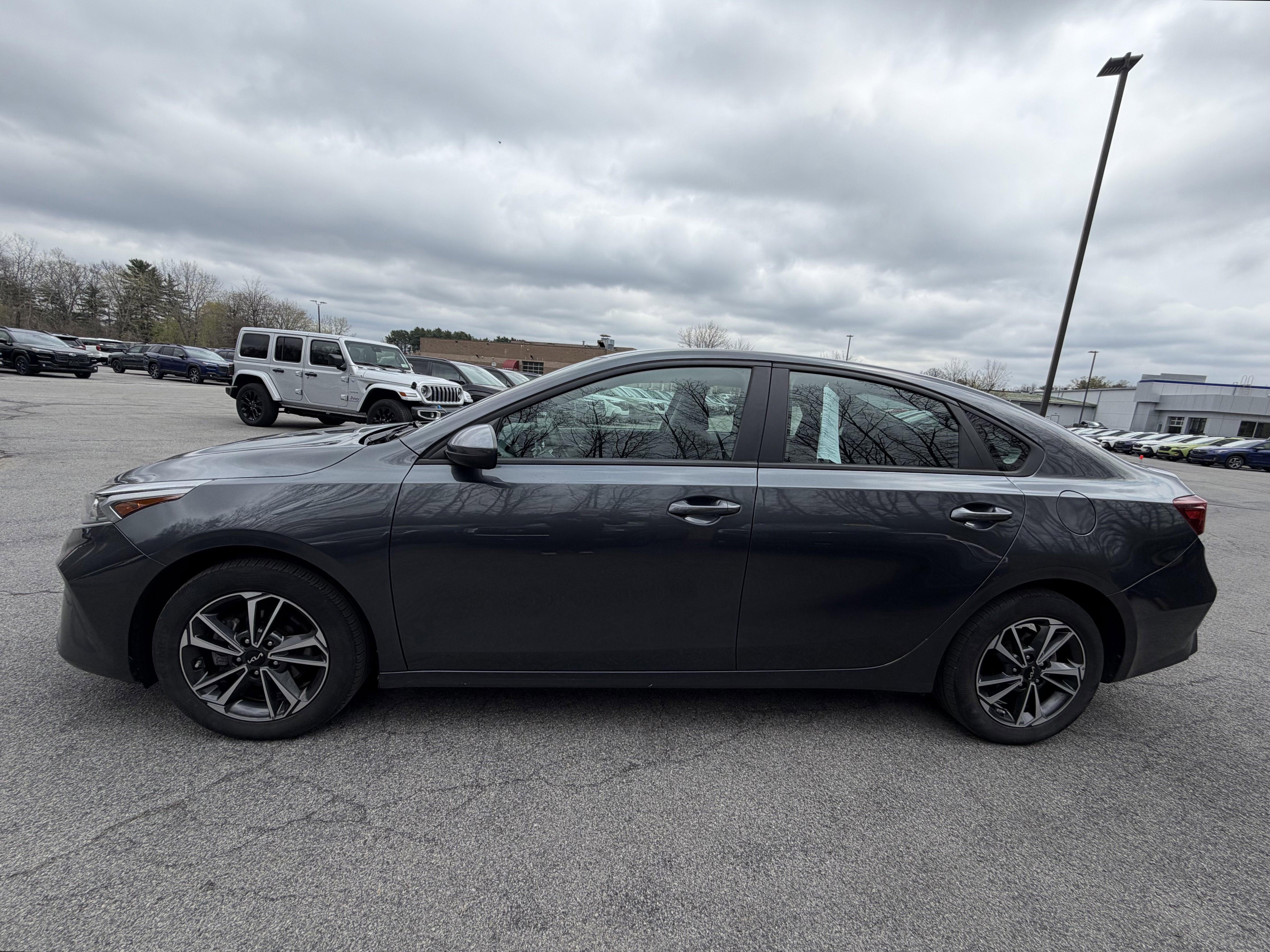 2023 Kia Forte LXS