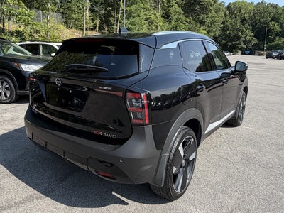 2025 Nissan Kicks SR