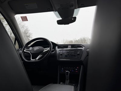 2022 Volkswagen Tiguan SE