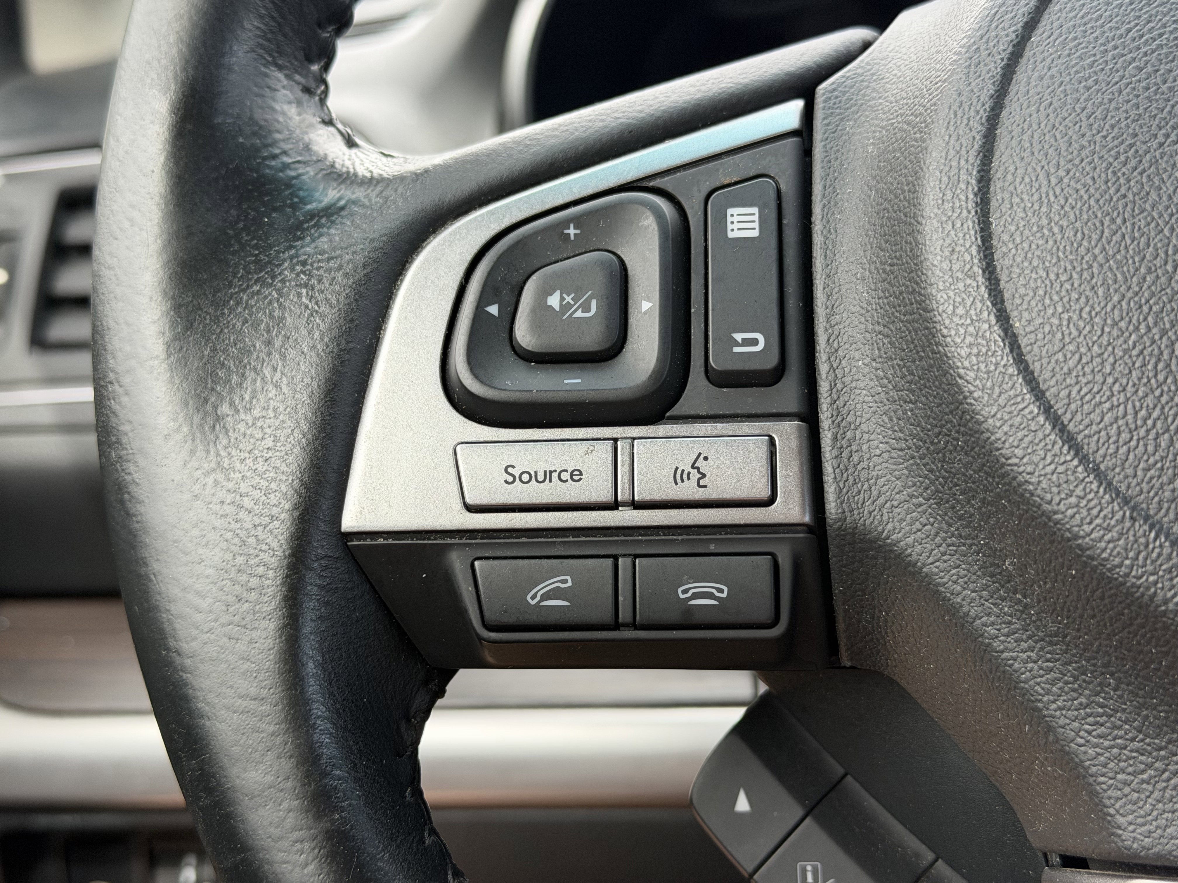 2015 Subaru Legacy 3.6R Limited