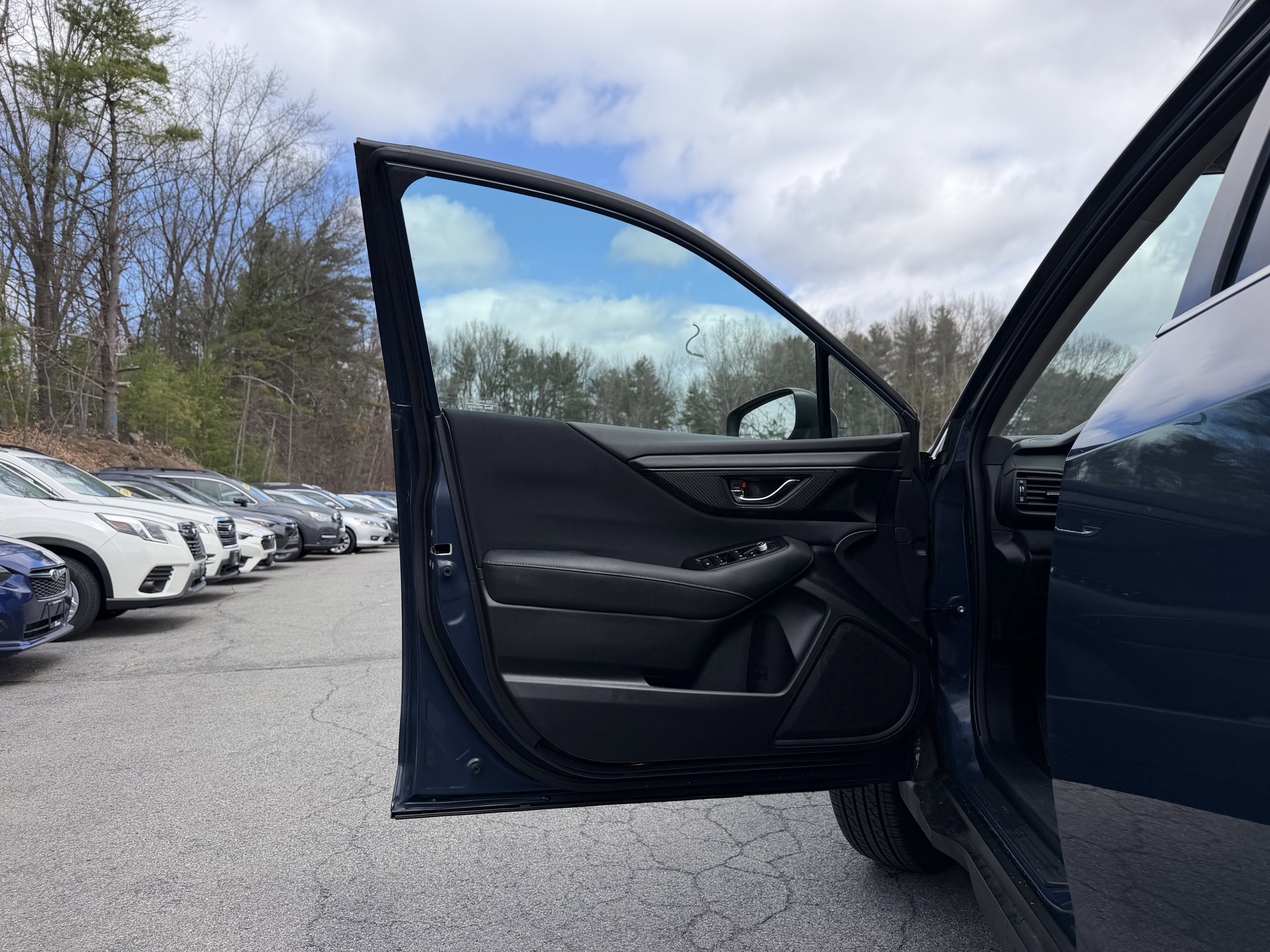 2023 Subaru Outback Premium