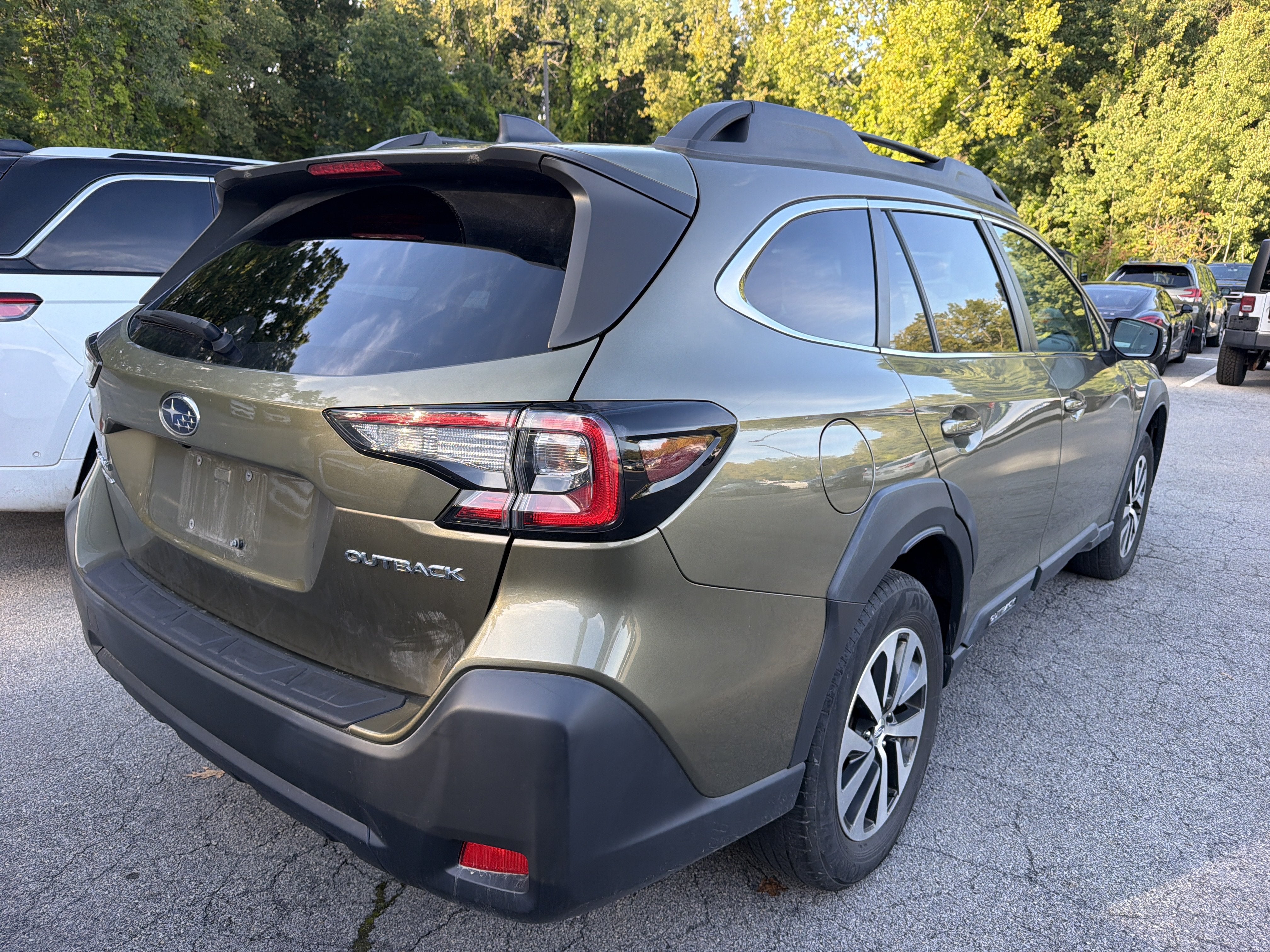 2024 Subaru Outback Premium