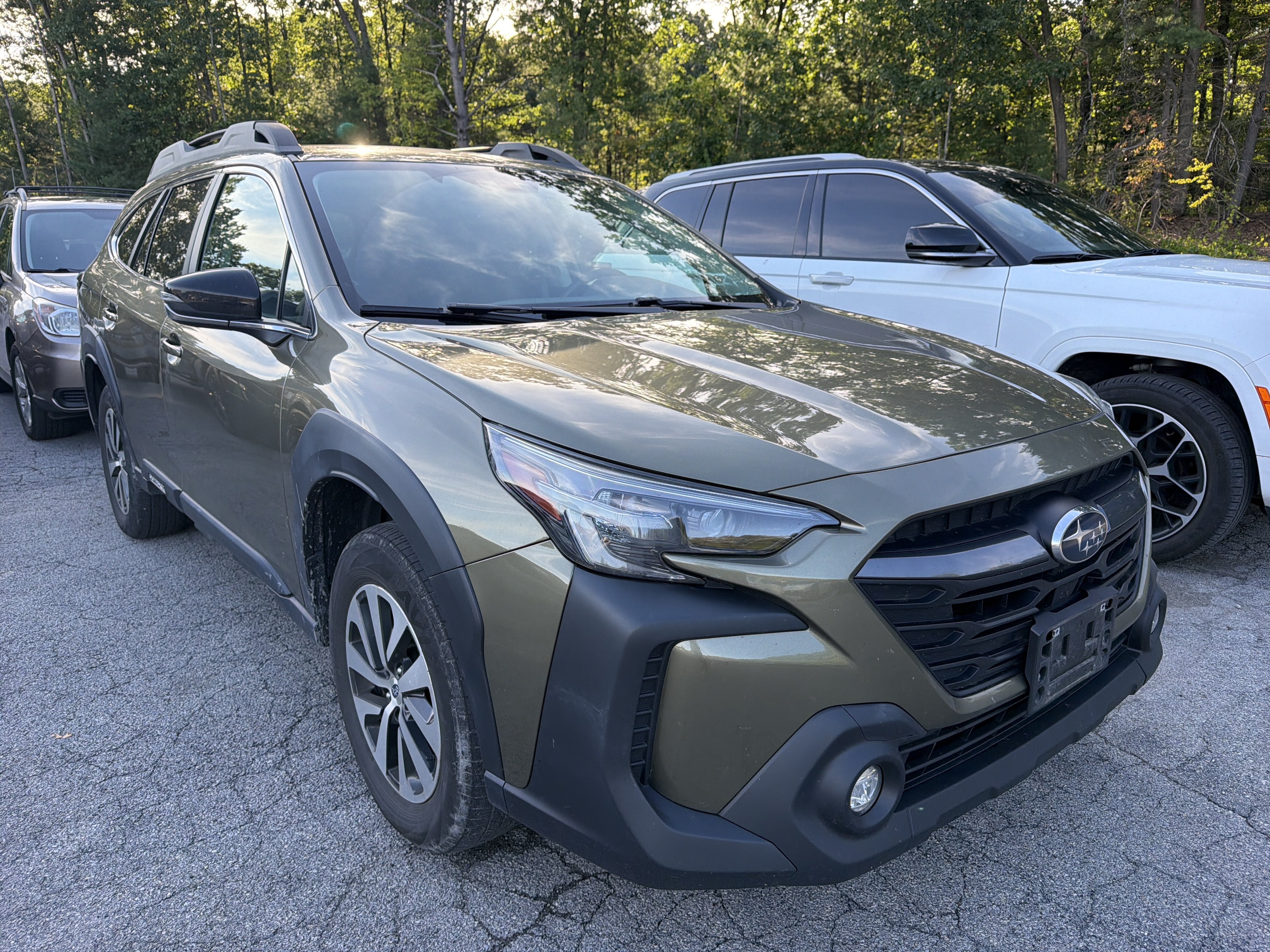 2024 Subaru Outback Premium