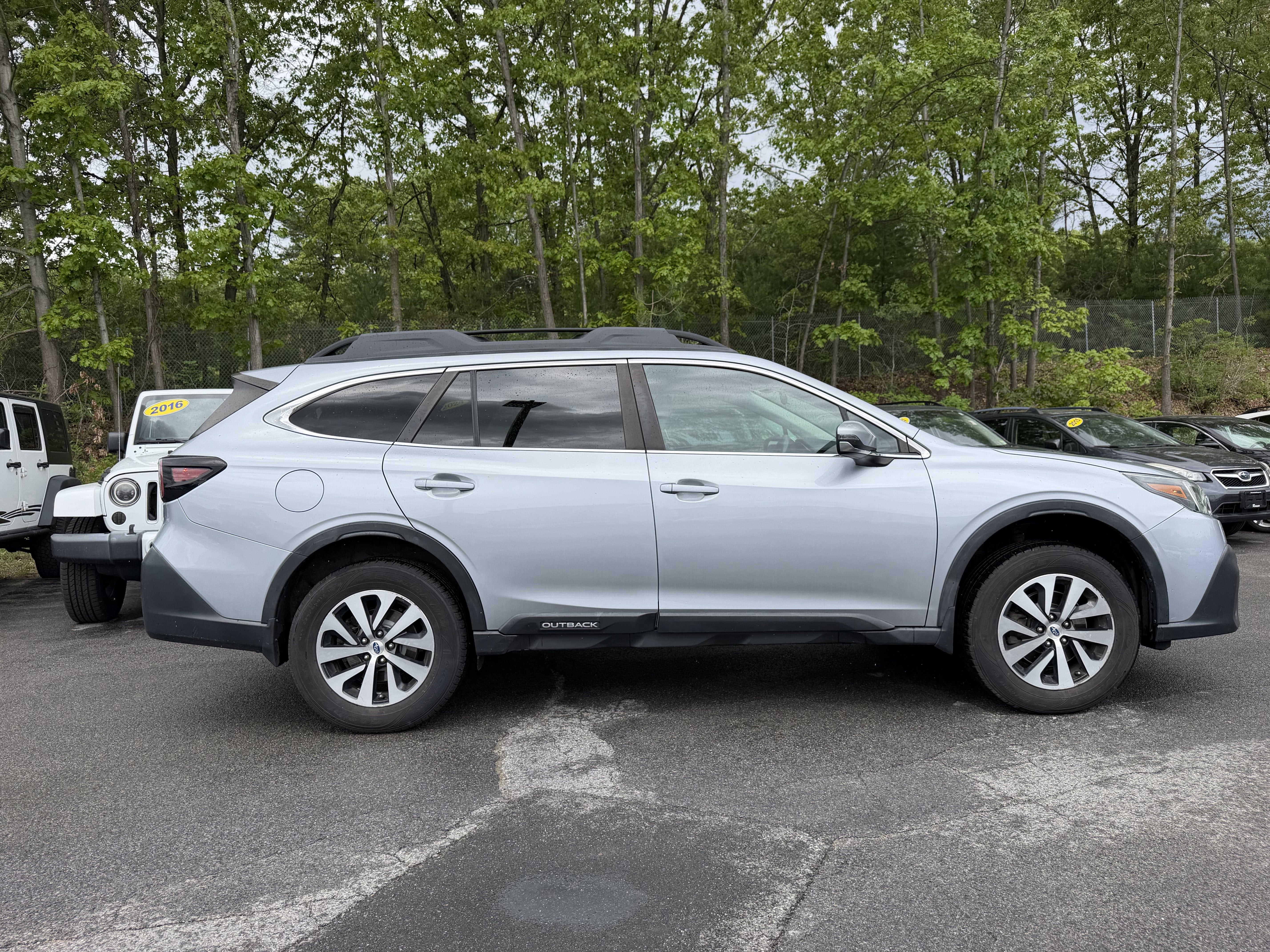 2020 Subaru Outback Premium