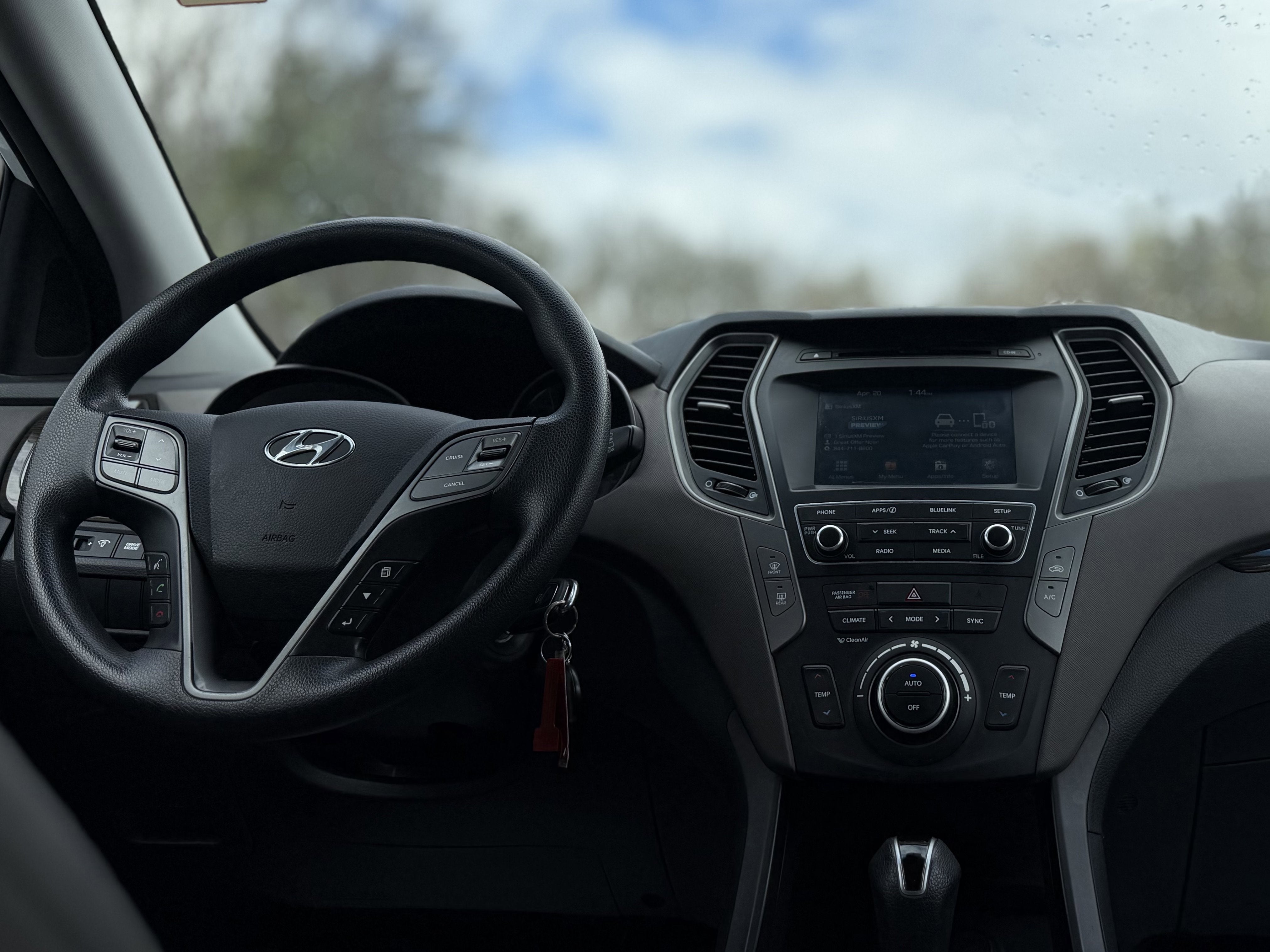 2017 Hyundai Santa Fe Sport 2.4 Base