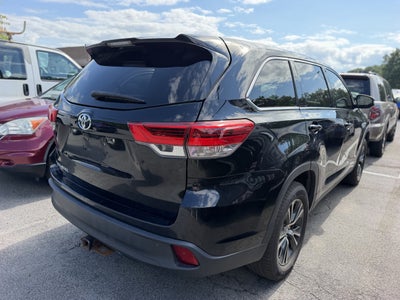 2019 Toyota Highlander LE