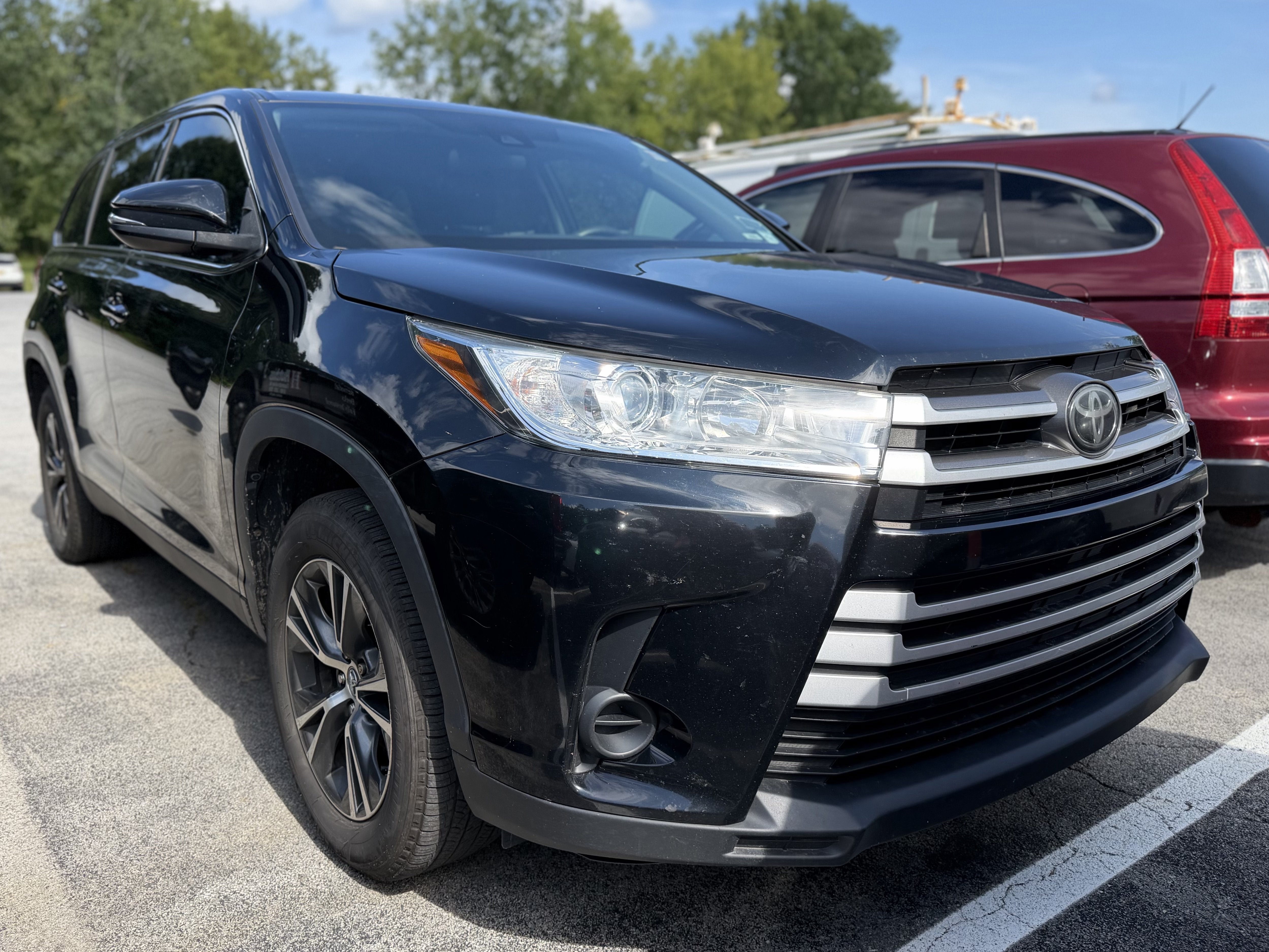 2019 Toyota Highlander LE