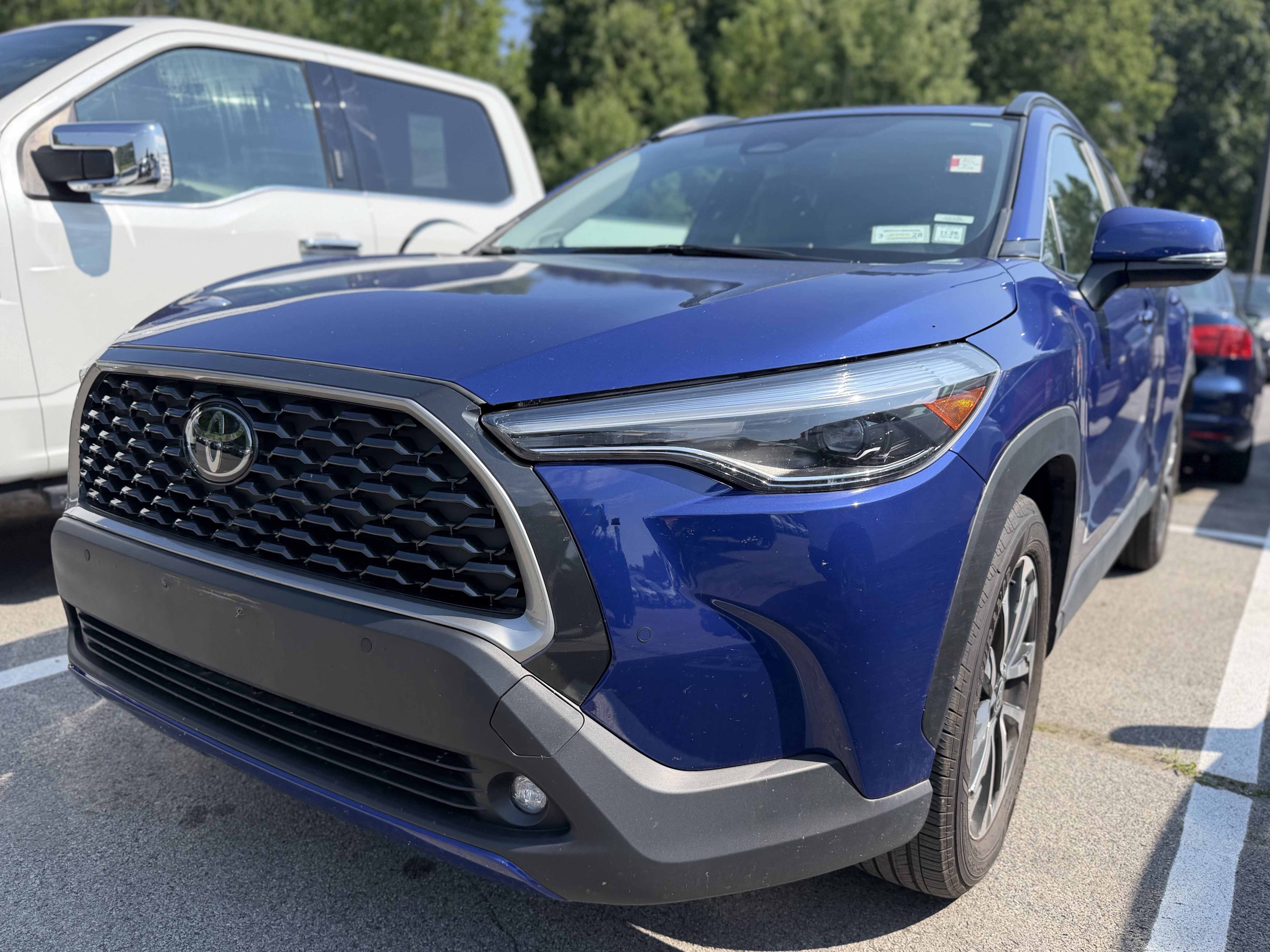 2024 Toyota Corolla Cross XLE
