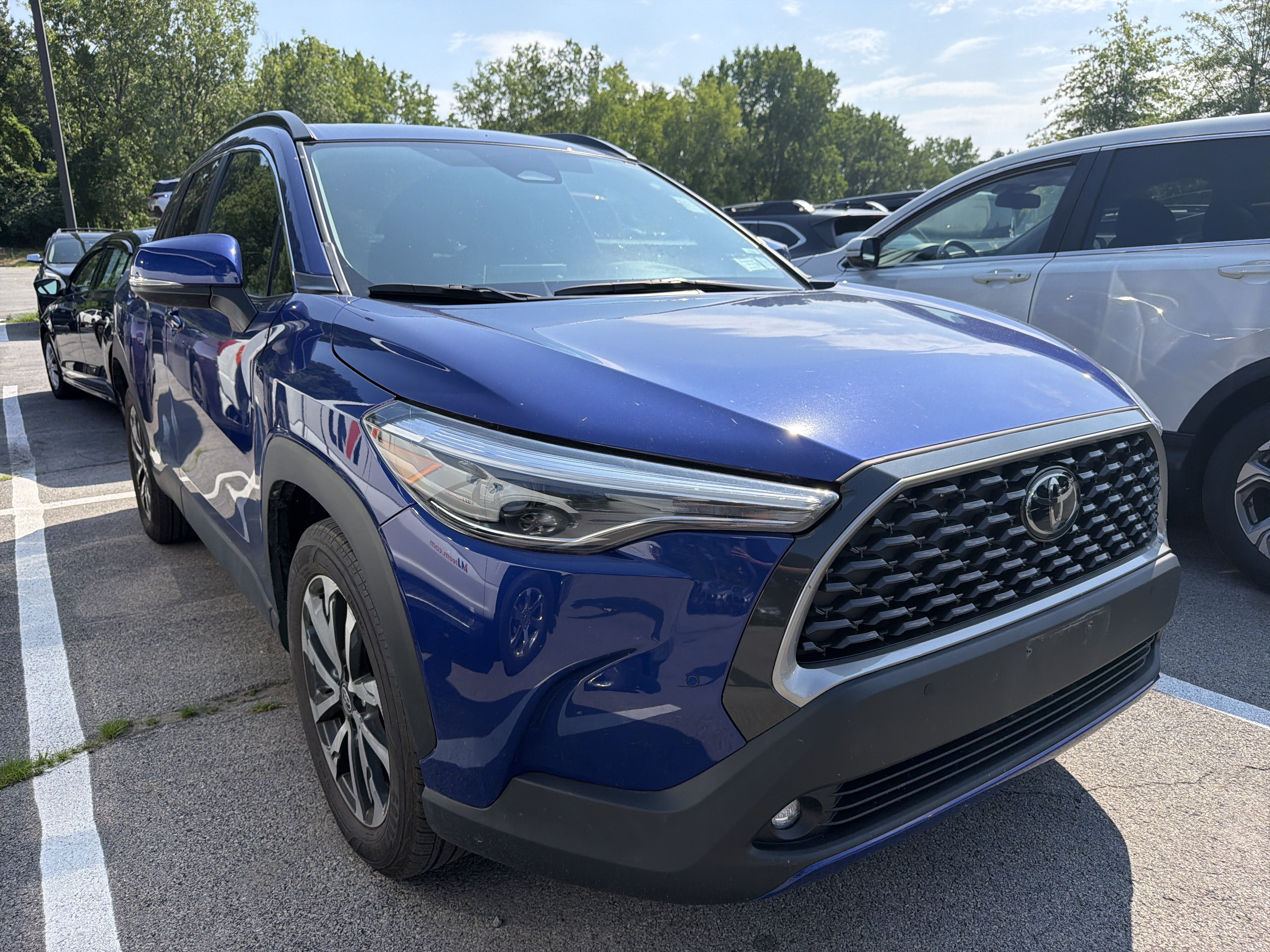 2024 Toyota Corolla Cross XLE