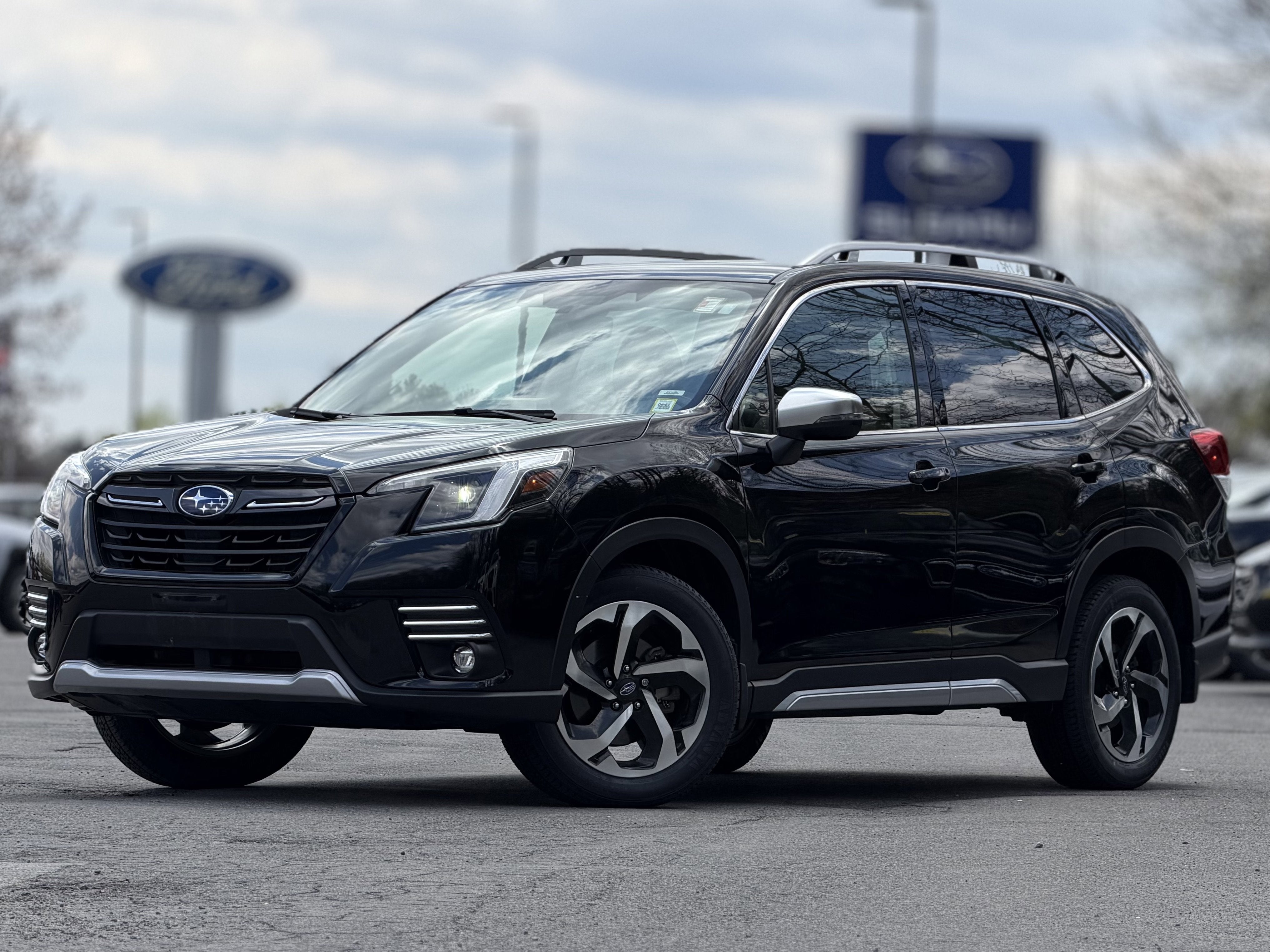 2023 Subaru Forester Touring
