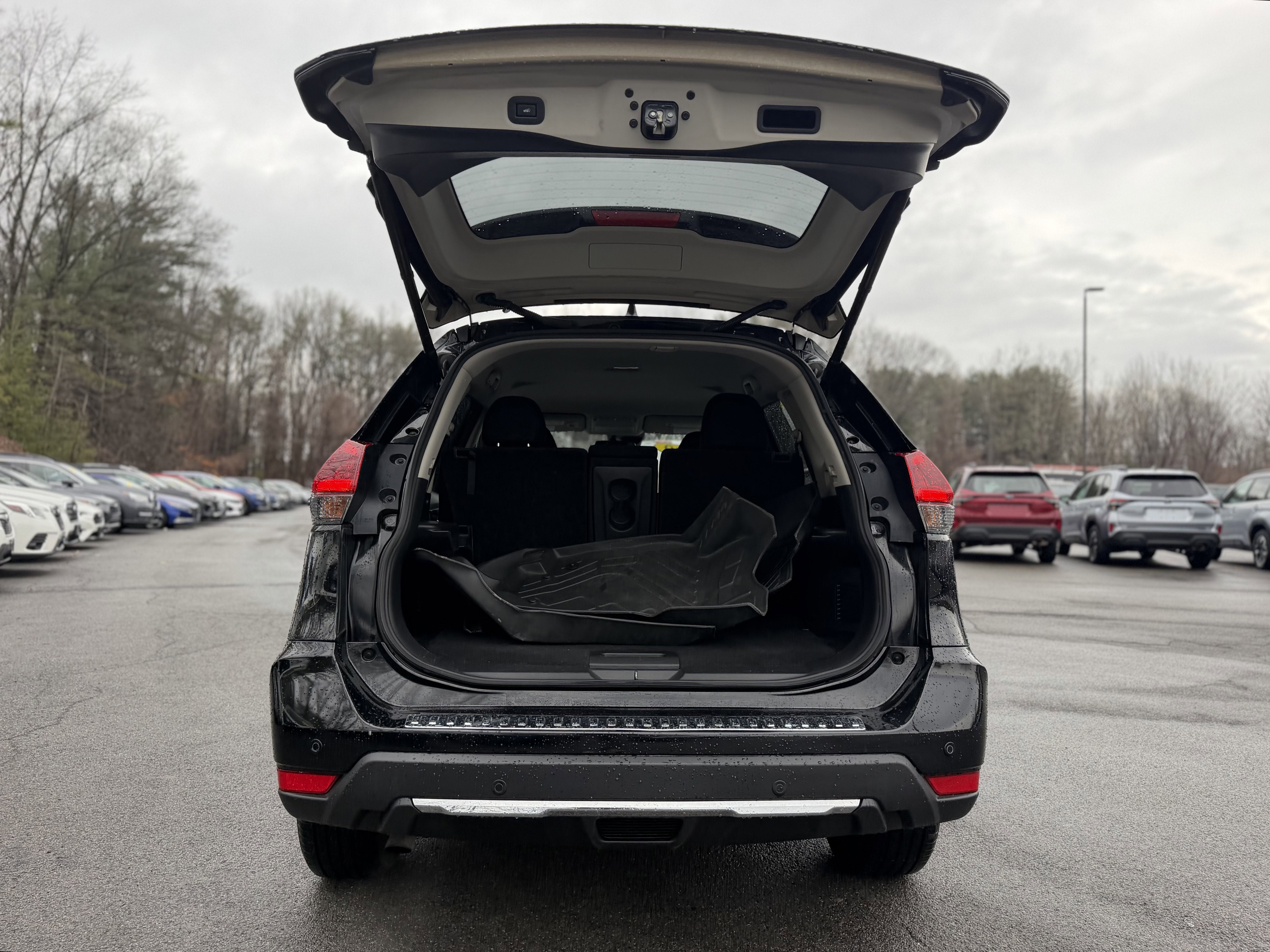 2019 Nissan Rogue SV