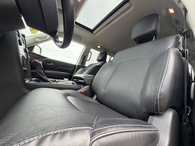 2024 INFINITI QX80 LUXE