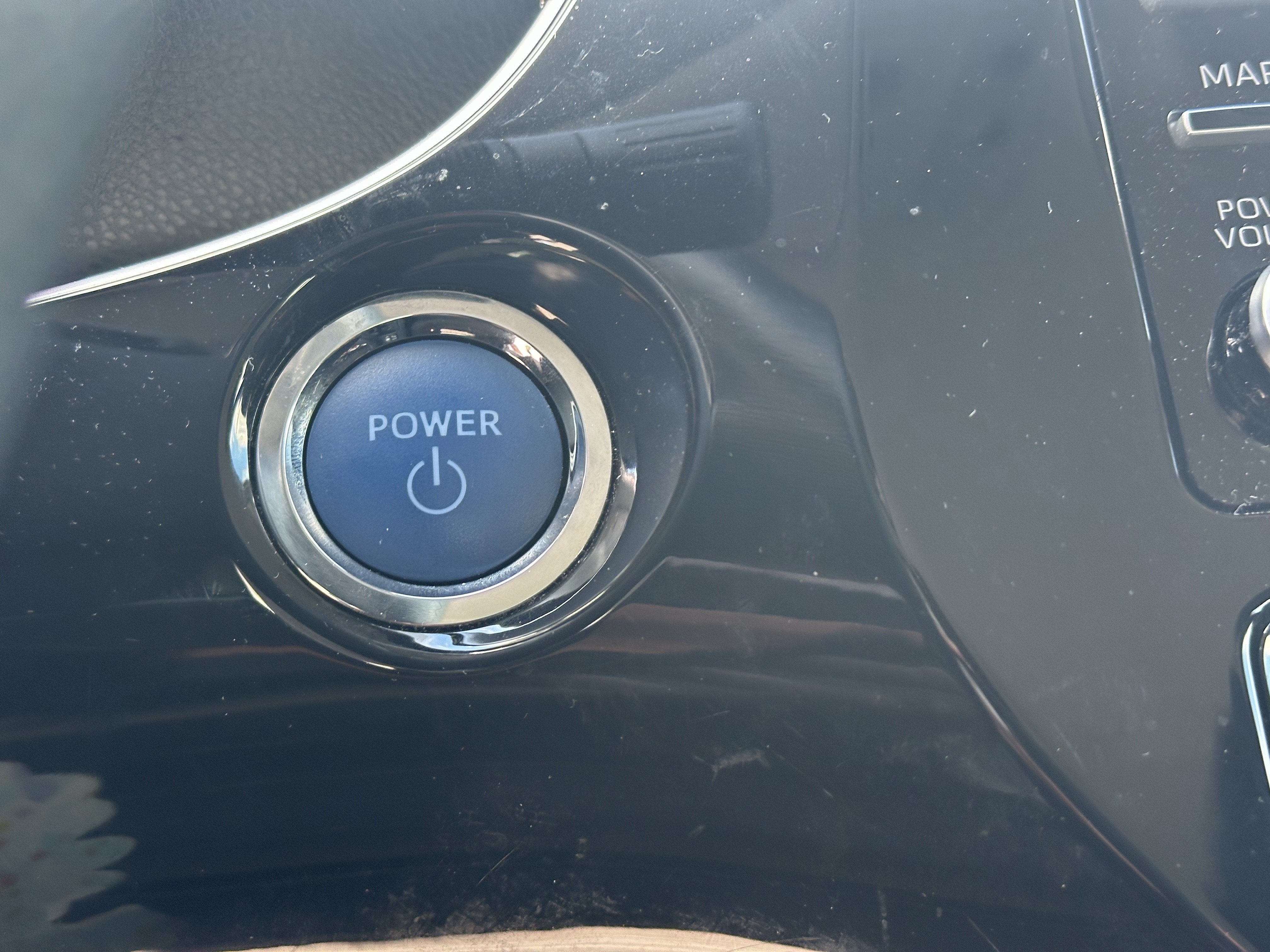 2022 Toyota Prius LE AWD-e