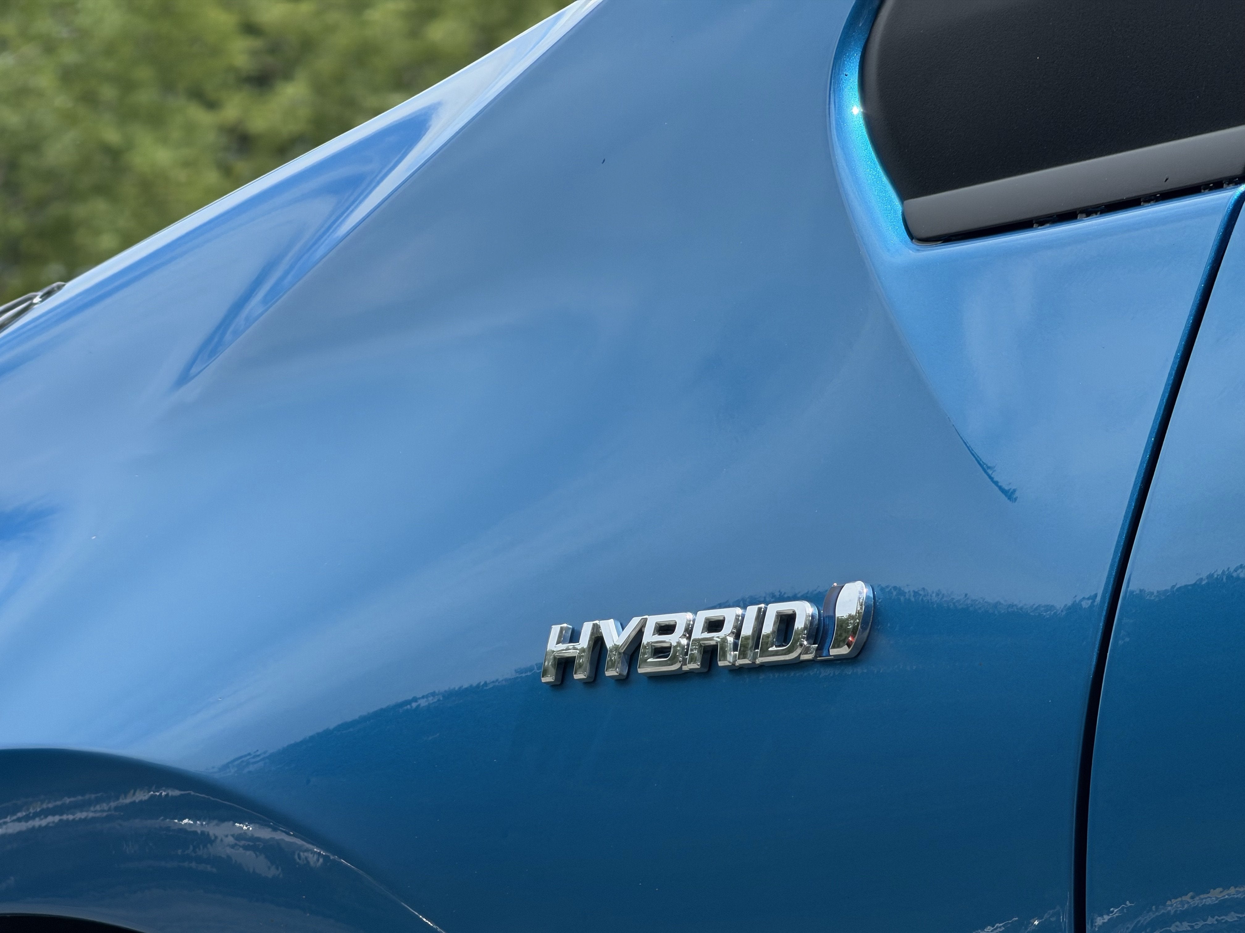 2022 Toyota Prius LE AWD-e
