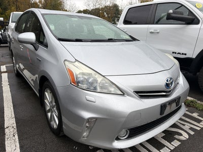 2013 Toyota Prius v Five