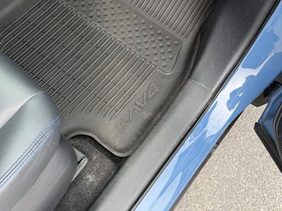 2025 Toyota RAV4 Hybrid XSE