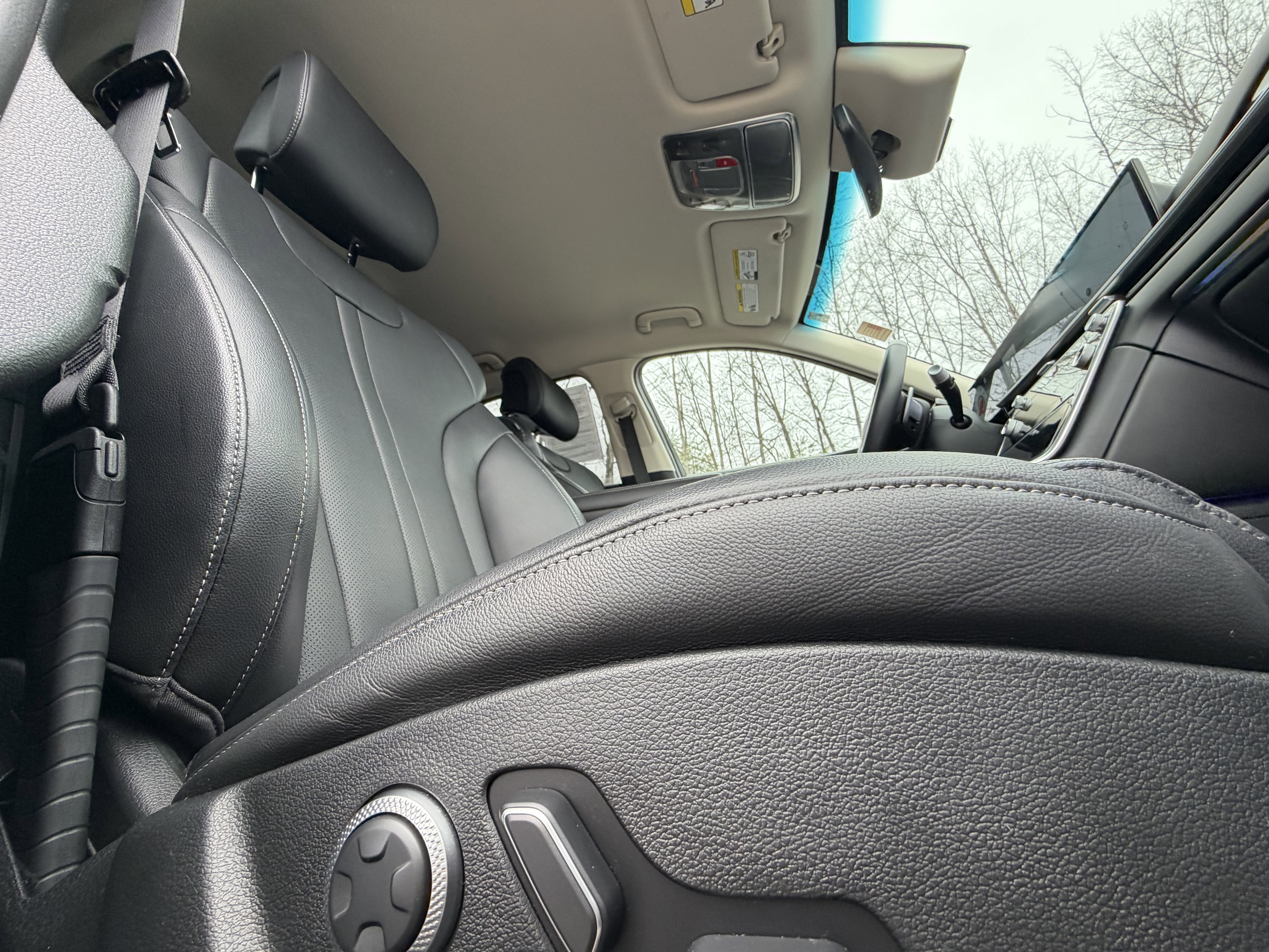 2025 Genesis GV80 Standard