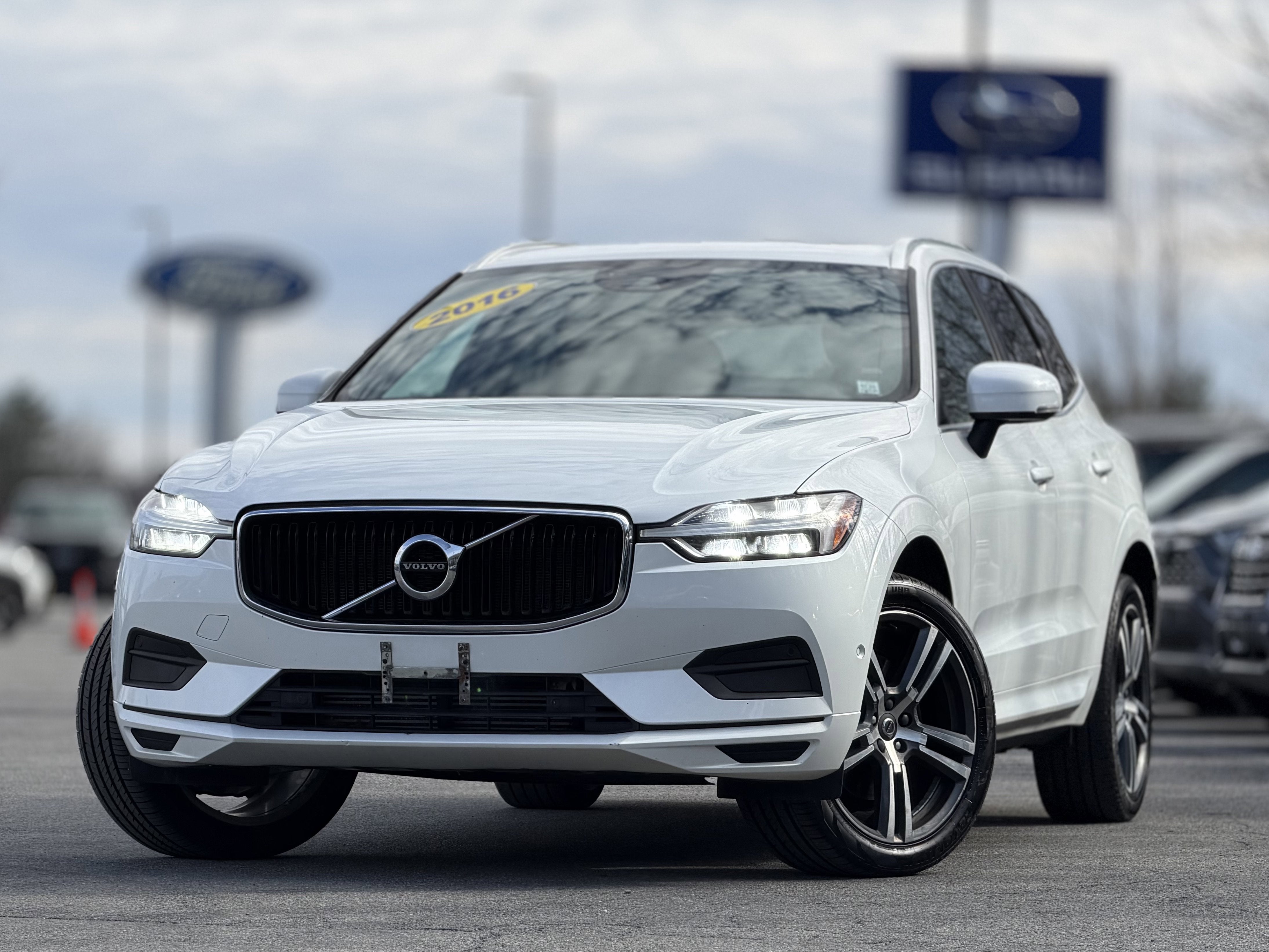 2019 Volvo XC60 T6 Momentum