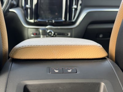 2019 Volvo XC60 T6 Momentum