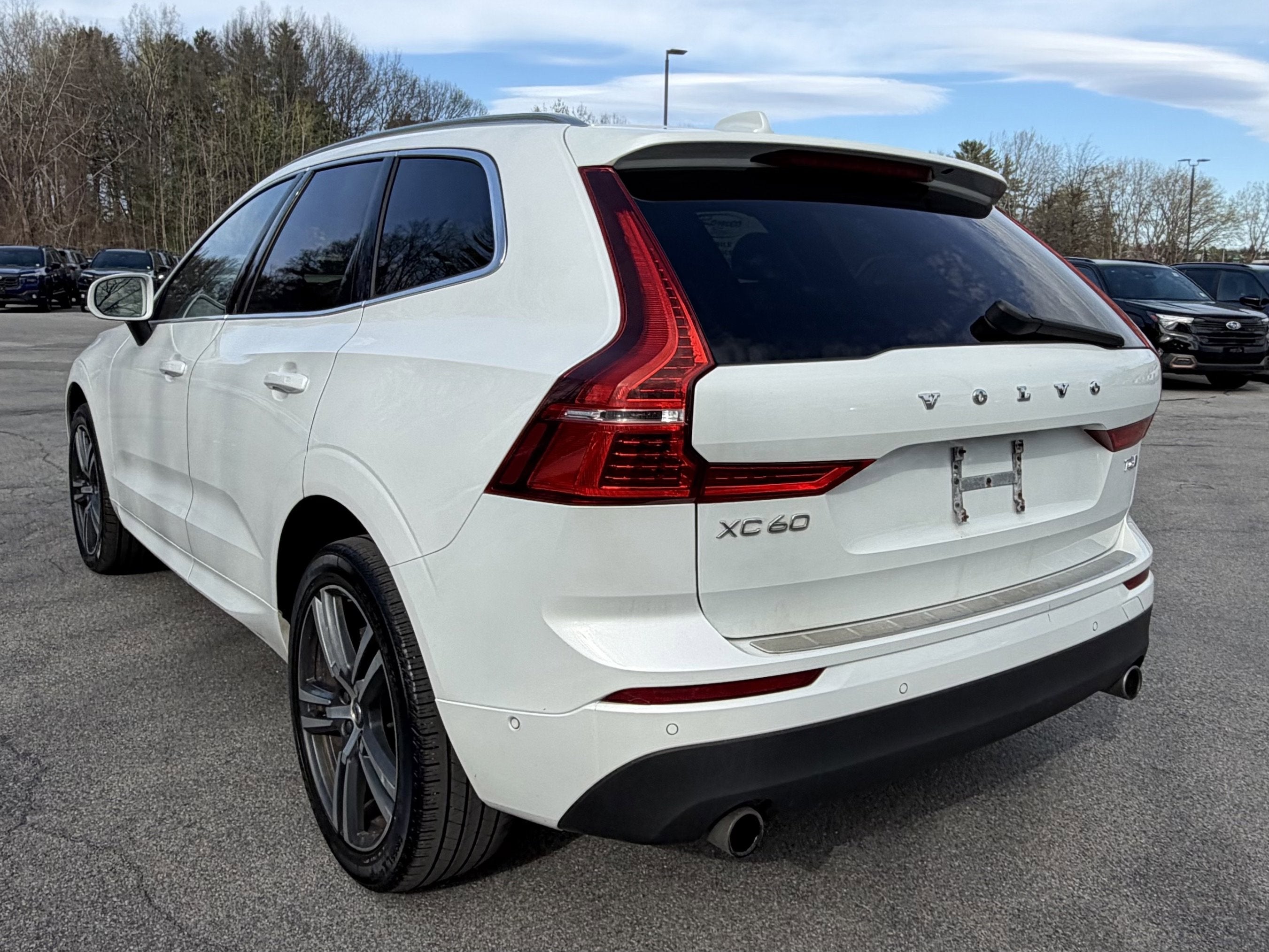 2019 Volvo XC60 T6 Momentum