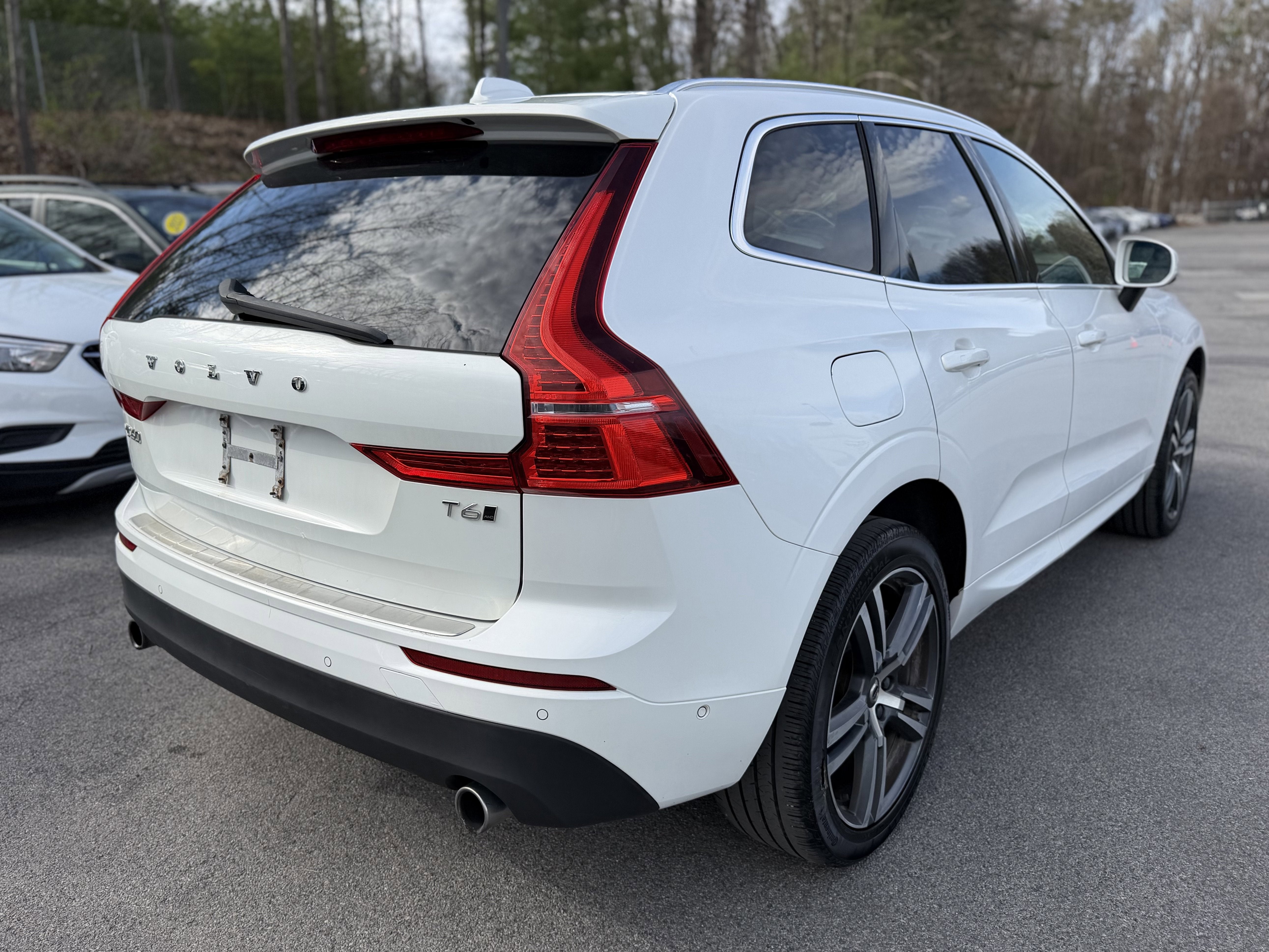 2019 Volvo XC60 T6 Momentum