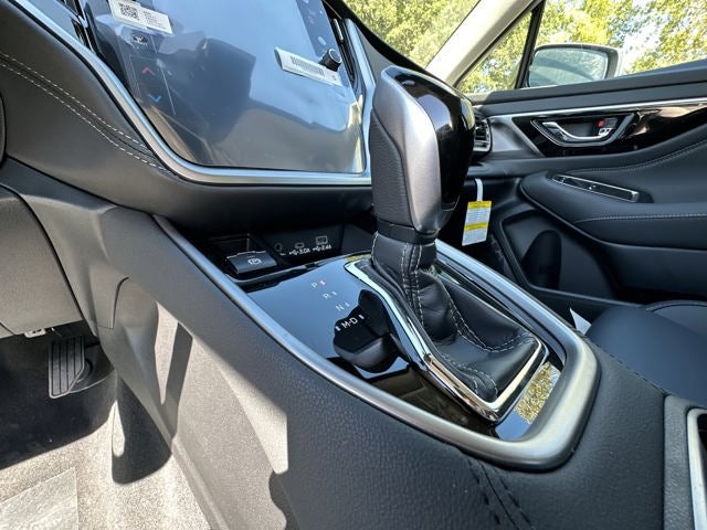 2025 Subaru LEGACY Limited