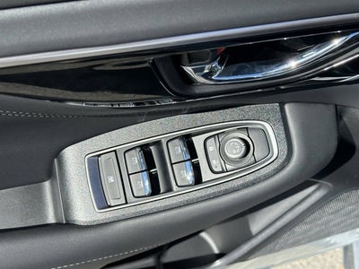 2025 Subaru LEGACY Limited