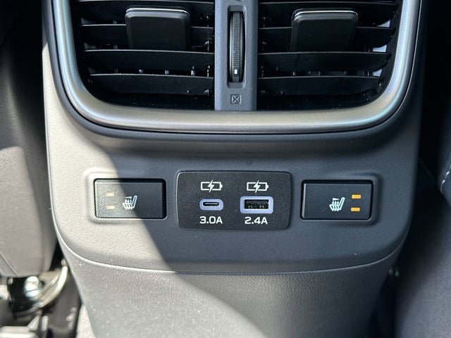 2025 Subaru LEGACY Limited