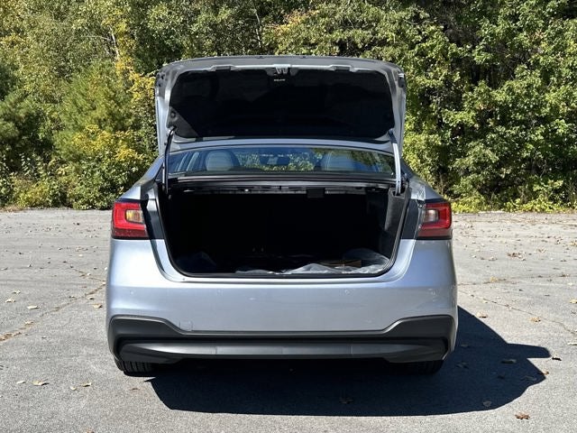 2025 Subaru LEGACY Limited