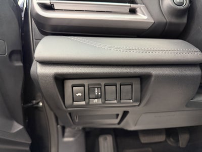 2025 Subaru LEGACY Touring XT