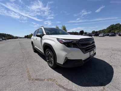 2026 Subaru FORESTER Premium Hybrid