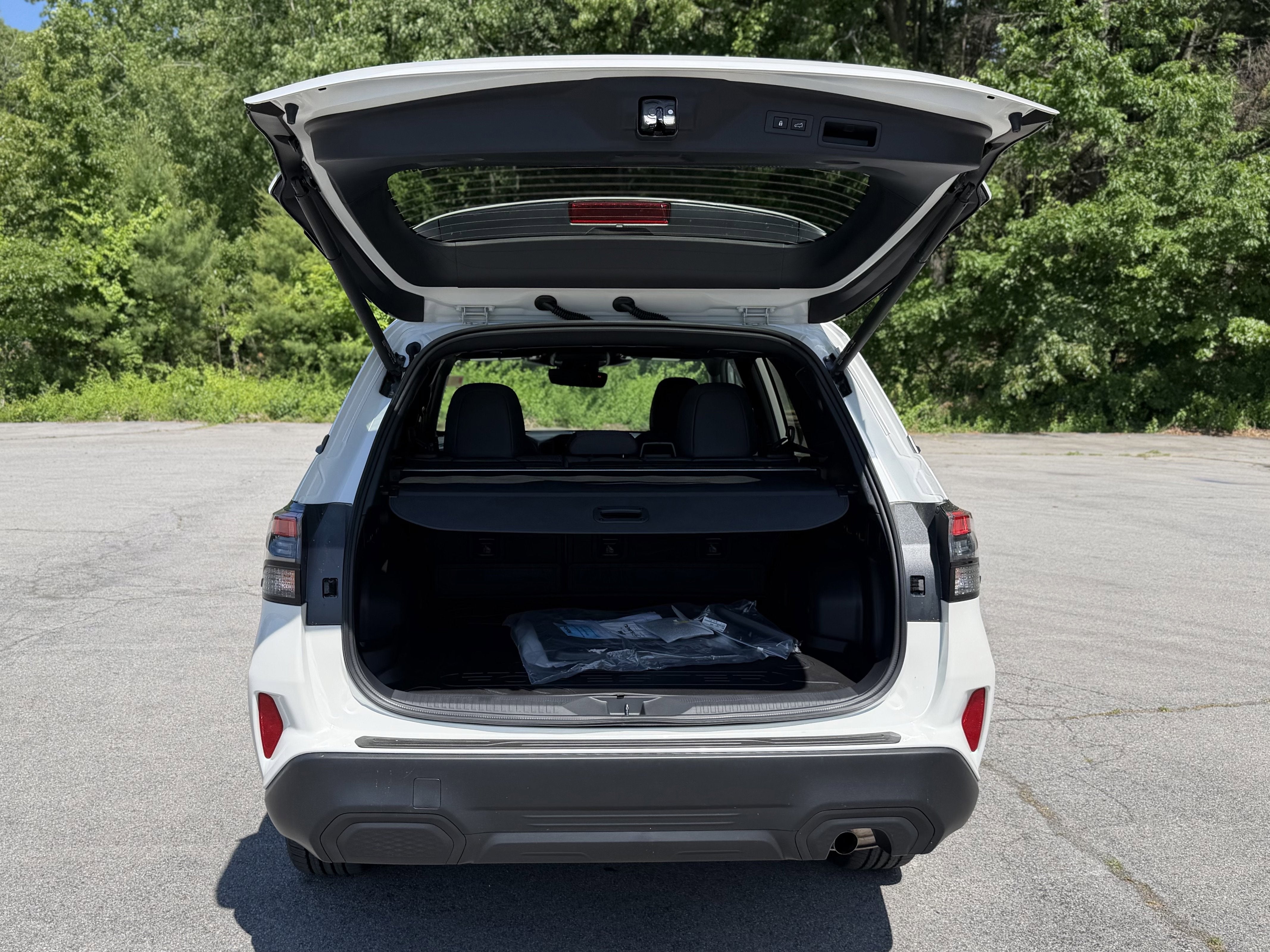 2026 Subaru FORESTER Premium Hybrid