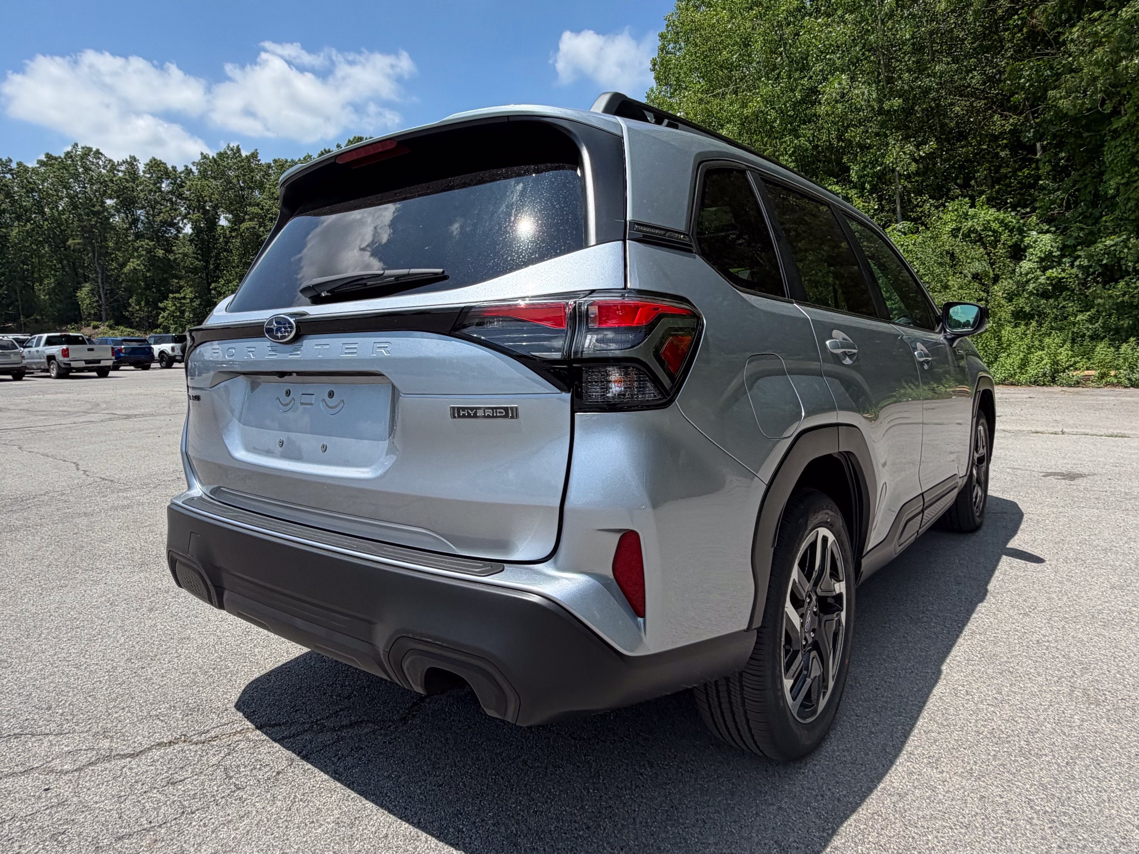 2026 Subaru FORESTER Premium Hybrid