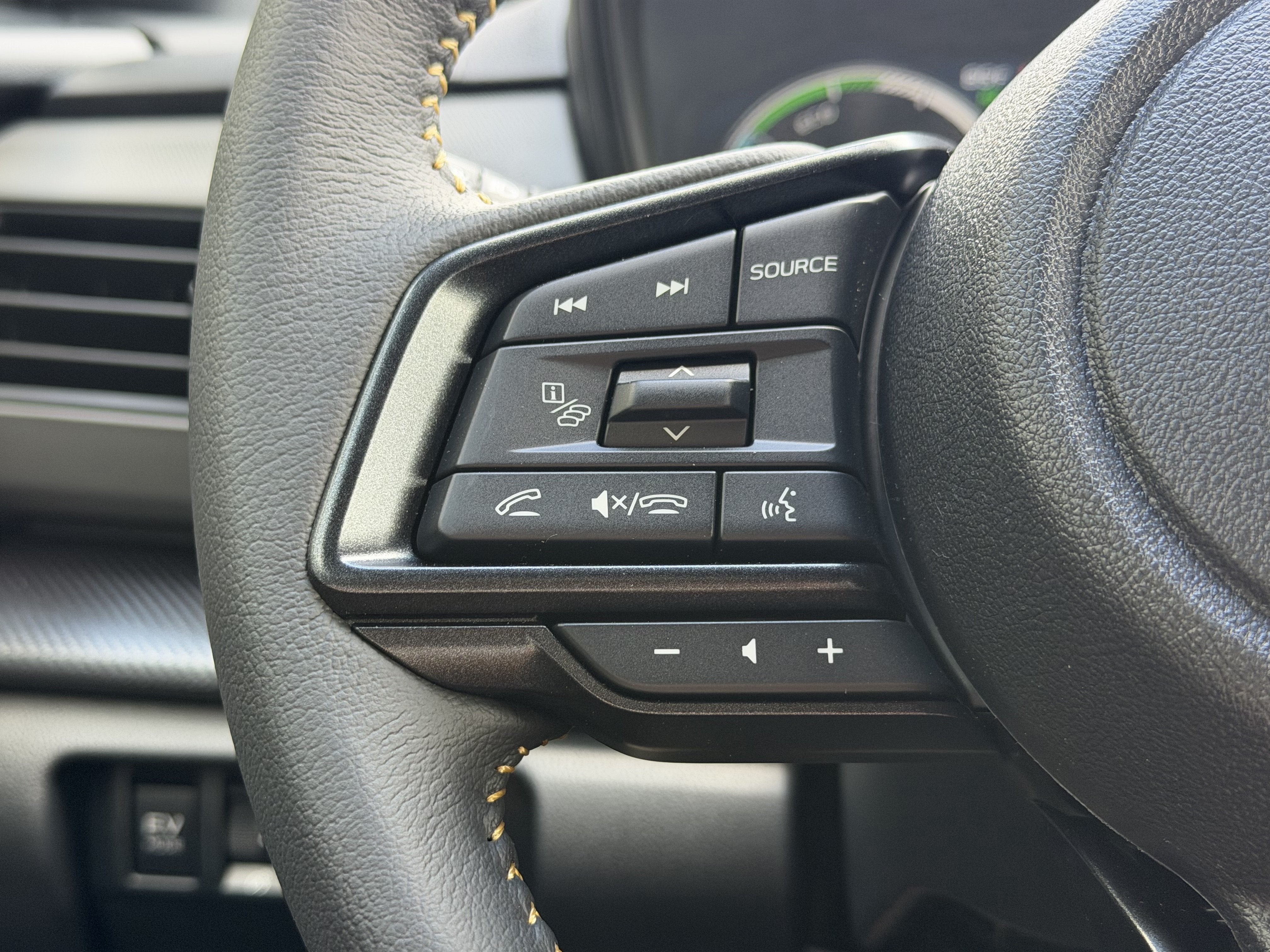 2026 Subaru CROSSTREK Sport Hybrid