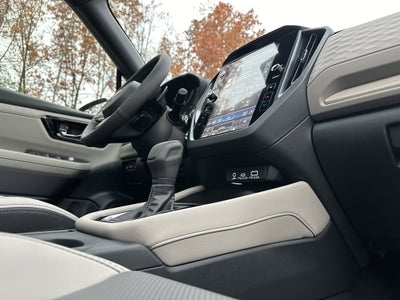 2025 Subaru FORESTER Limited