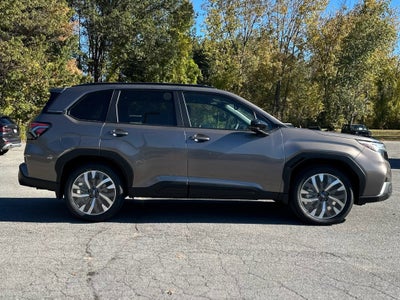 2025 Subaru FORESTER Touring