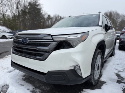 2025 Subaru FORESTER Premium Hybrid