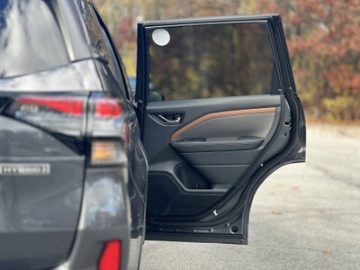 2025 Subaru FORESTER Sport Hybrid