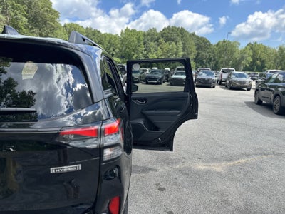 2025 Subaru FORESTER Limited Hybrid