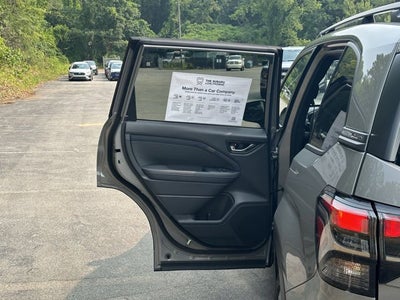 2025 Subaru FORESTER Limited Hybrid