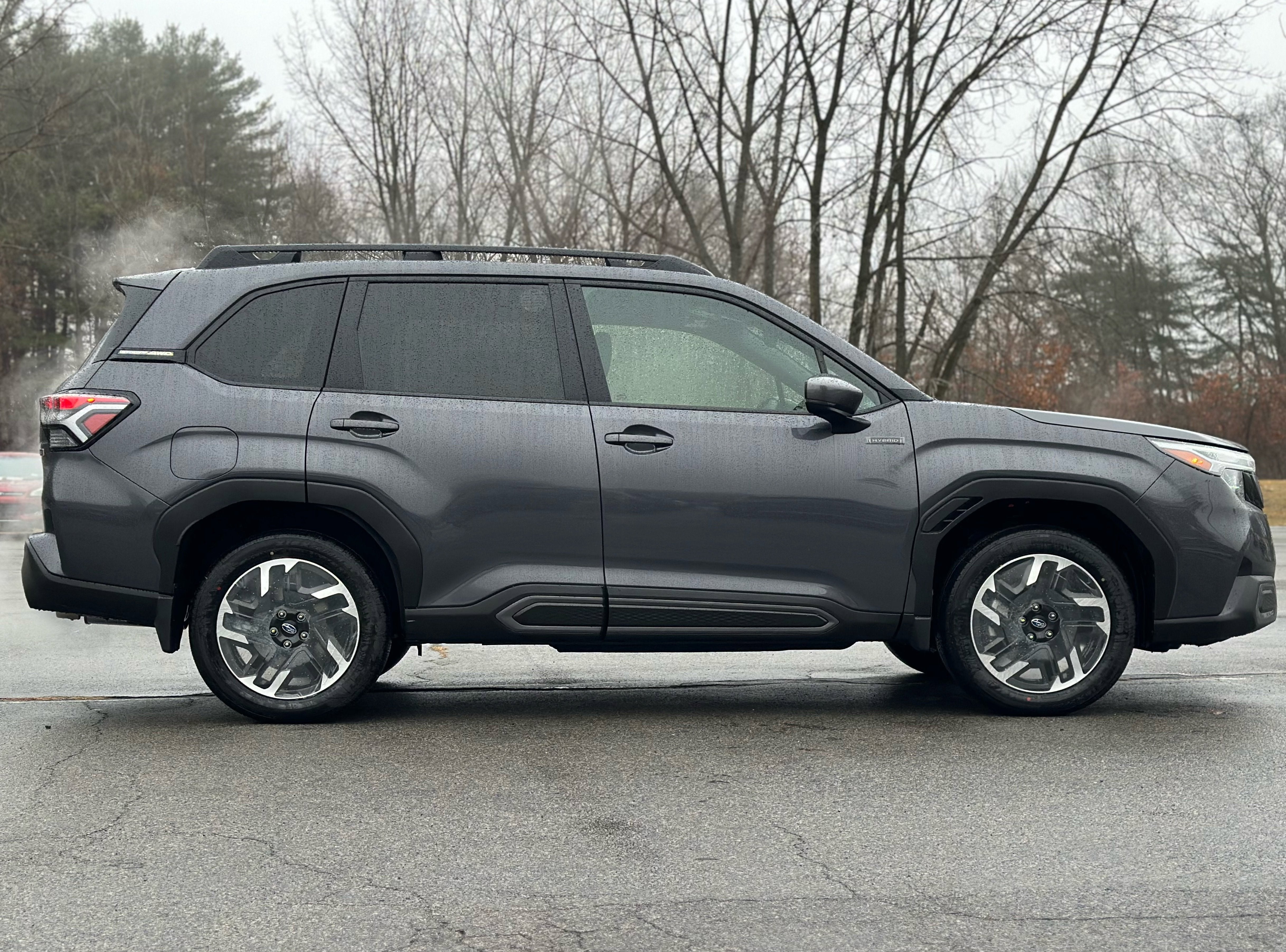 2025 Subaru FORESTER Limited Hybrid
