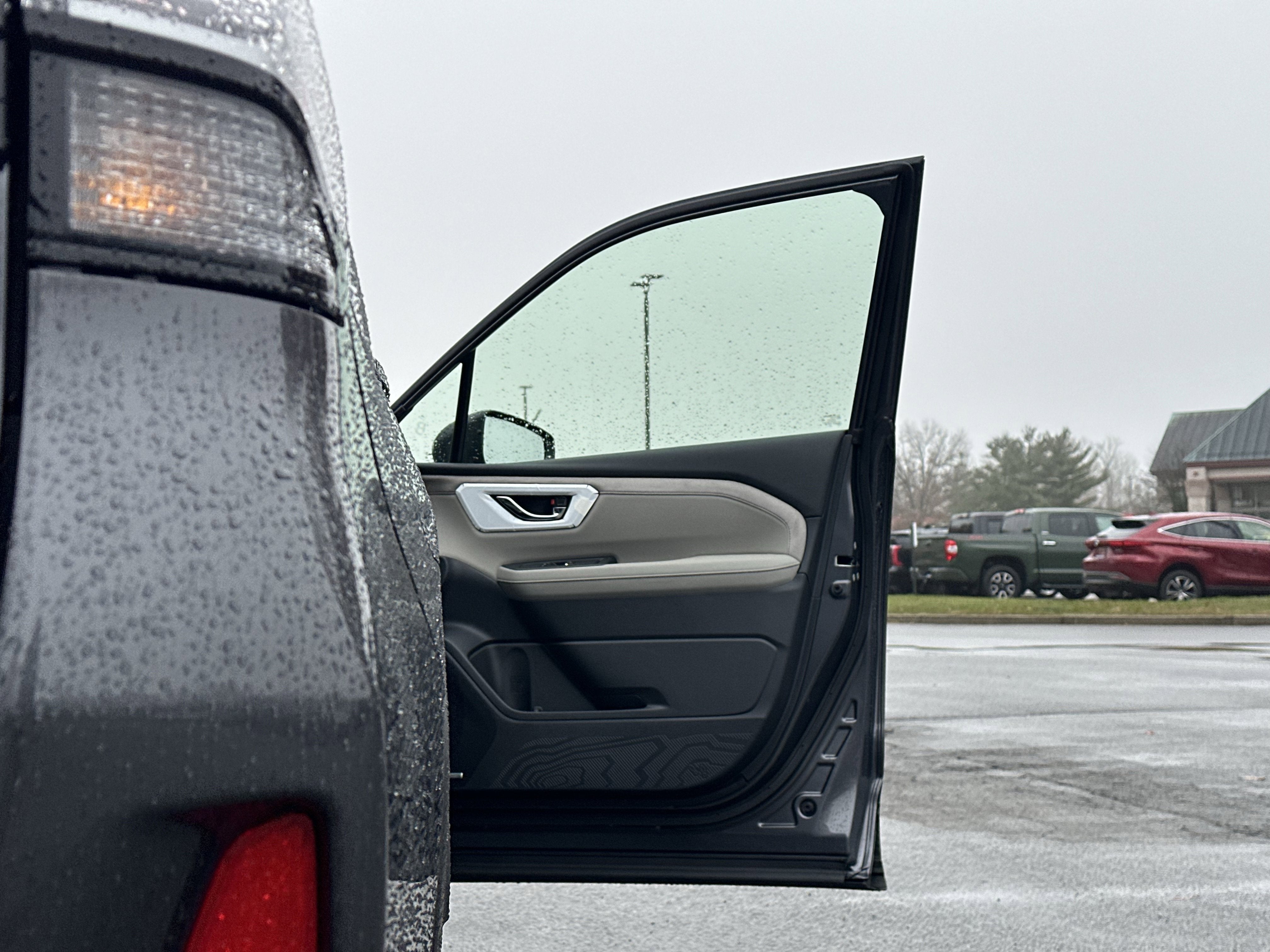 2025 Subaru FORESTER Limited Hybrid