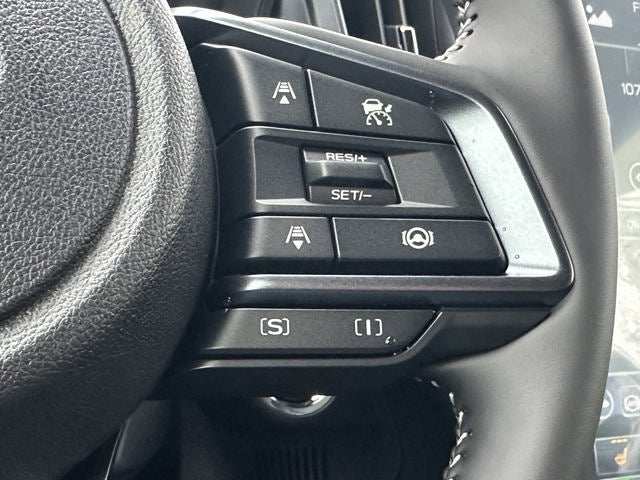 2025 Subaru FORESTER Limited Hybrid