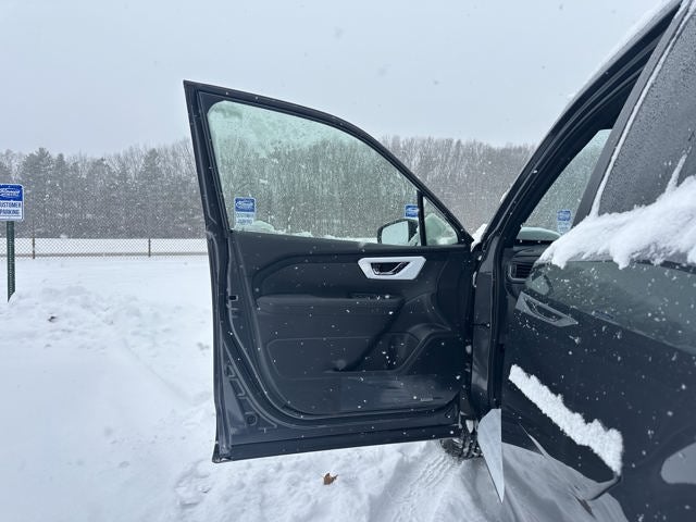2025 Subaru FORESTER Limited Hybrid